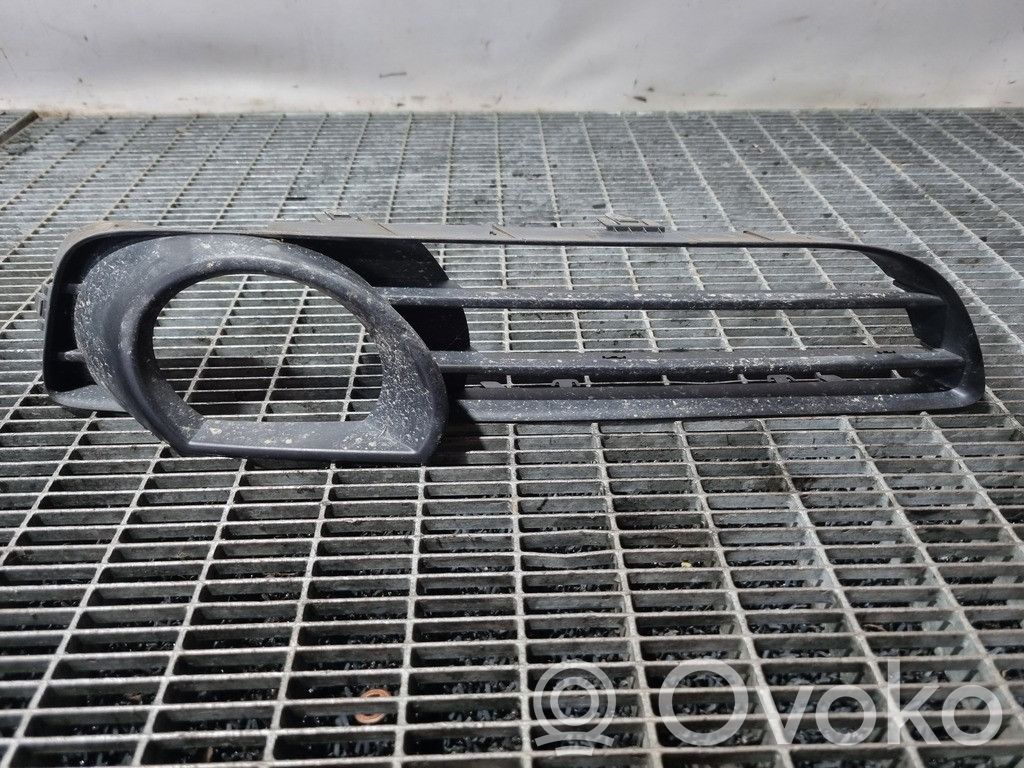 Front bumper splitter molding   4L0807675