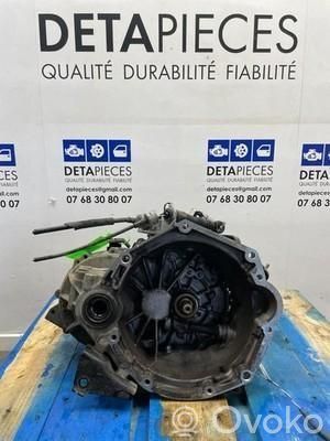 KIA Picanto Cutie viteze manuală cu 5 trepte 
