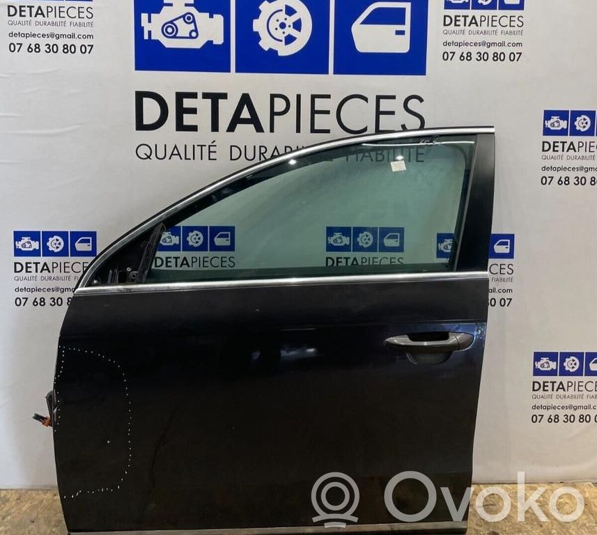 Volkswagen PASSAT B7 Puerta delantera 