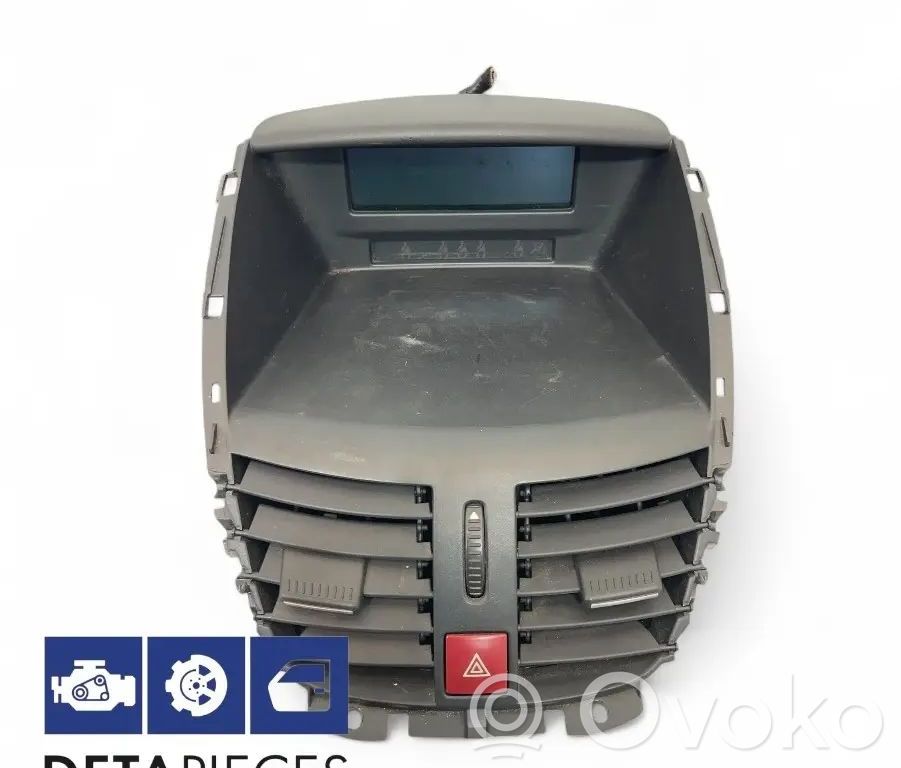Peugeot 207 Center console 