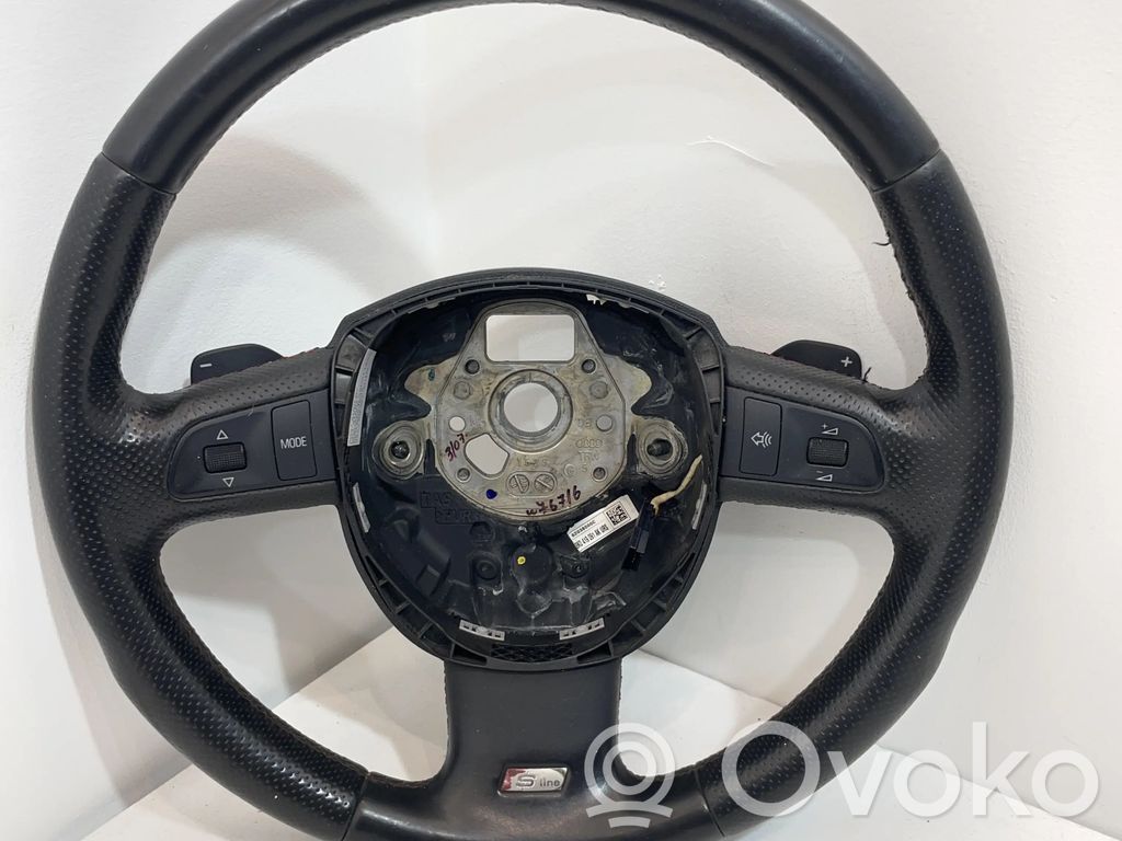 Audi Q7 4L Ohjauspyörä 