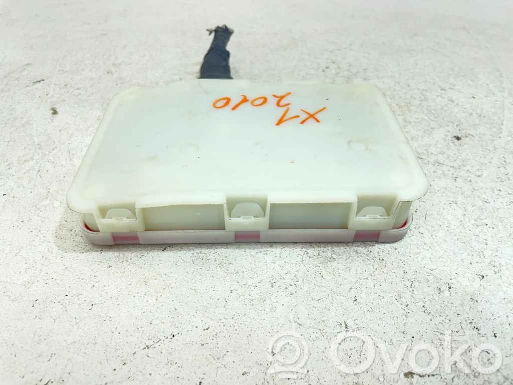 Sonstige Steuergeräte / Module   84109200503,84109200503,912373,912373