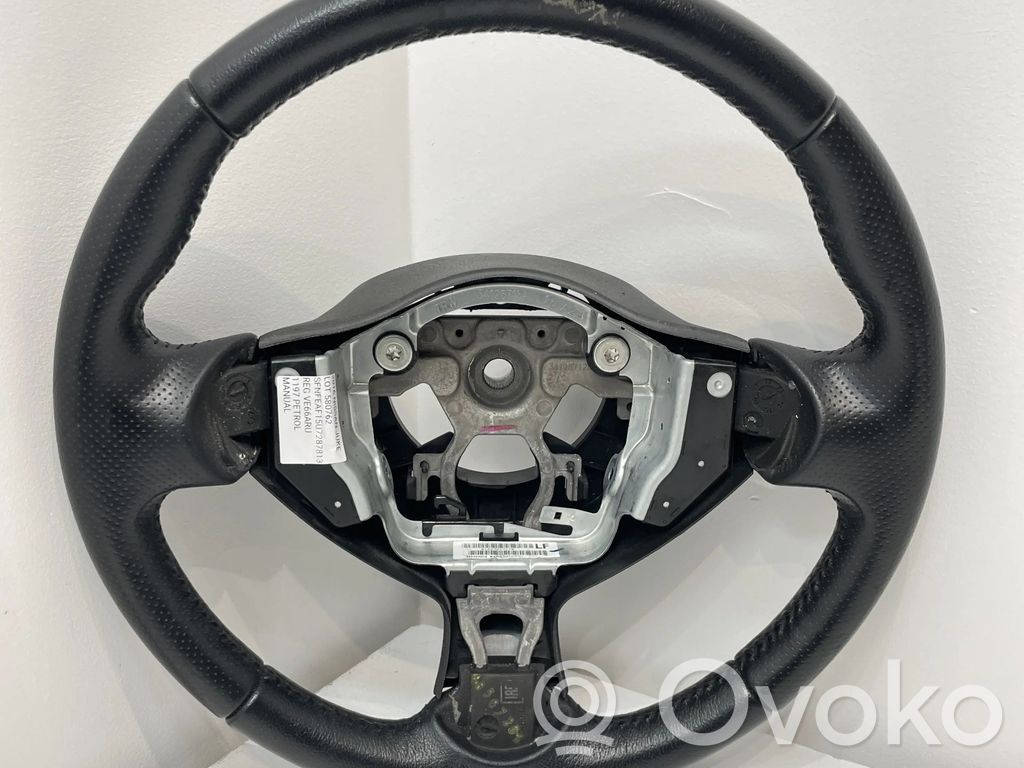 Nissan Juke I F15 Lenkrad 