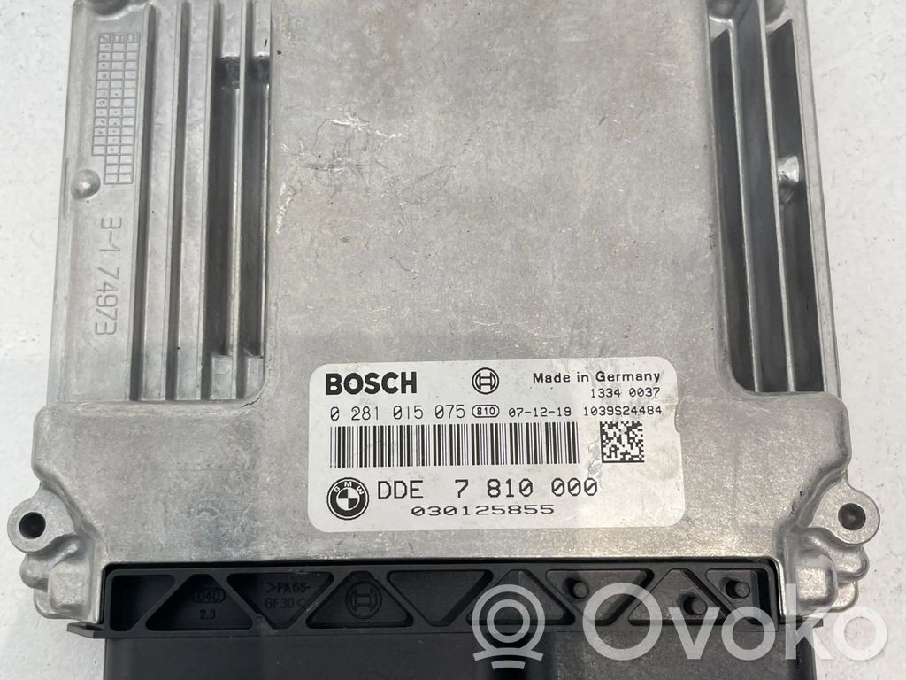 BMW 1 E81 E87 Engine control unit/module 