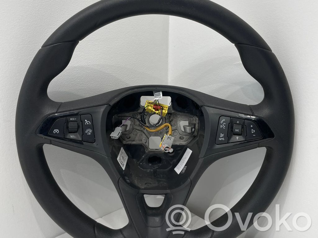 Vauxhall Astra K Ohjauspyörä 