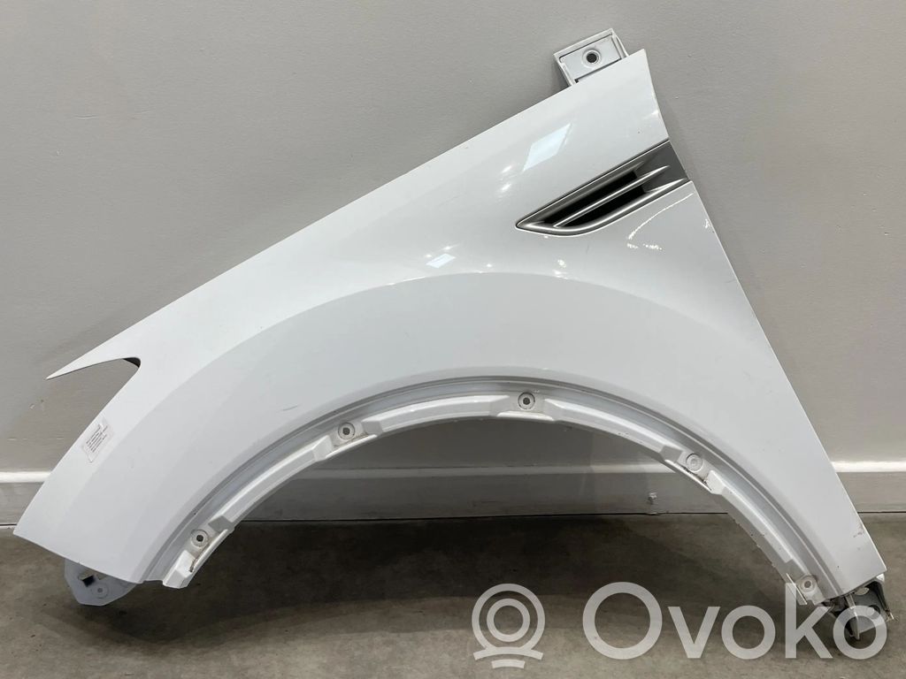 Ford Kuga I Fender 