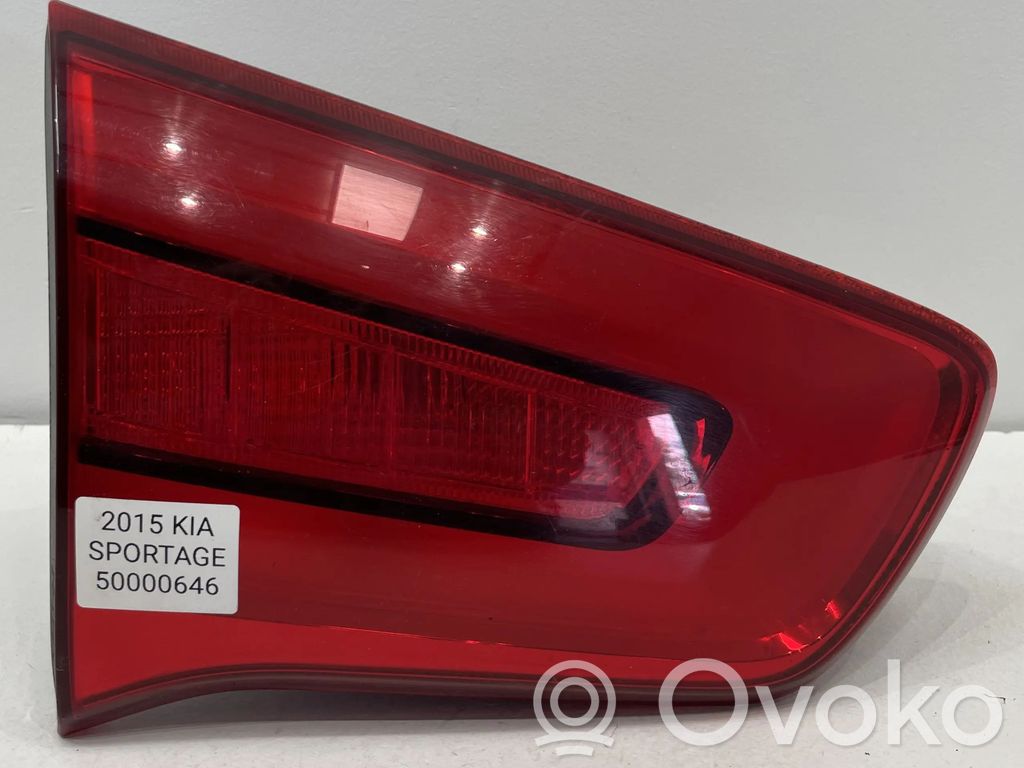 KIA Sportage Lampy tylnej klapy bagażnika 
