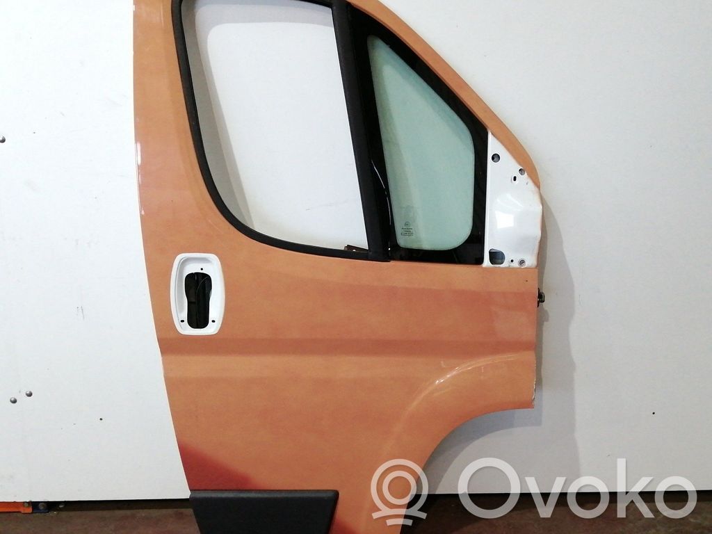 Дверь   9004EC,OBSERVARFOTOS