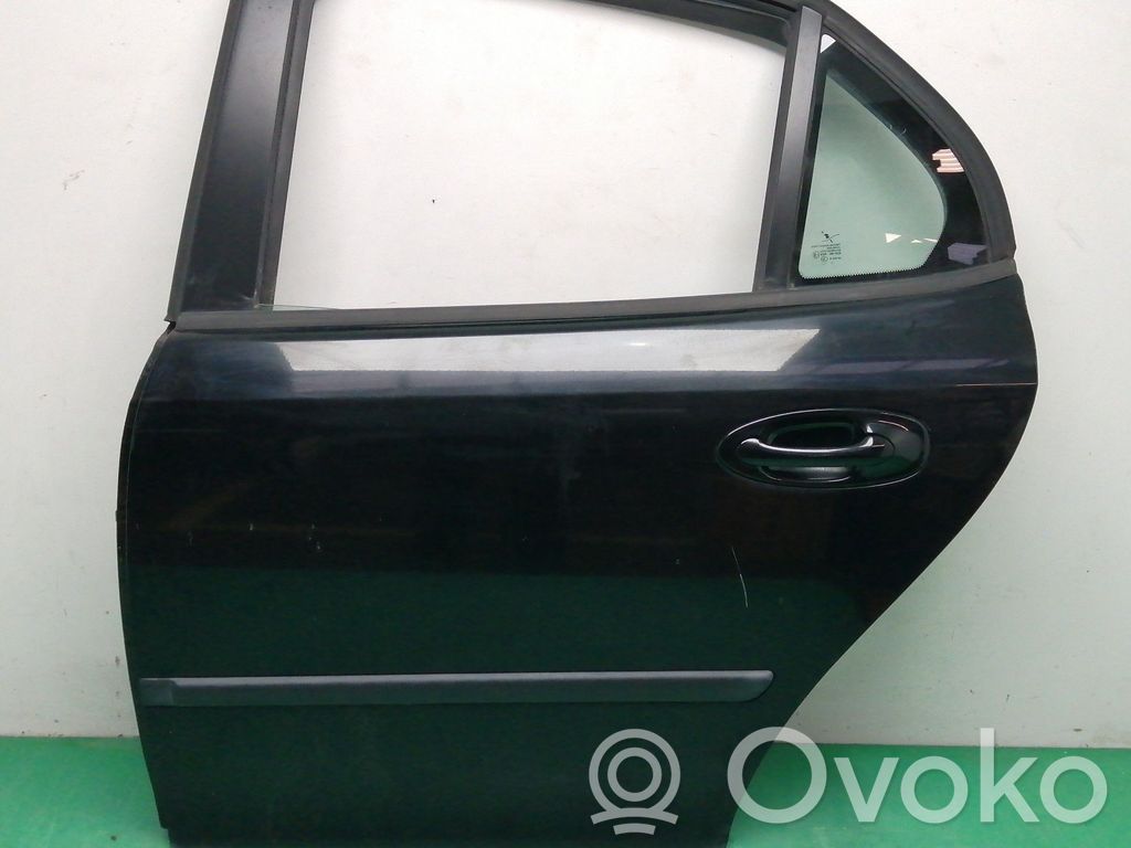Rear door