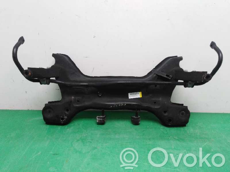 Priekinis traversas   6R0199315A,6C0199315