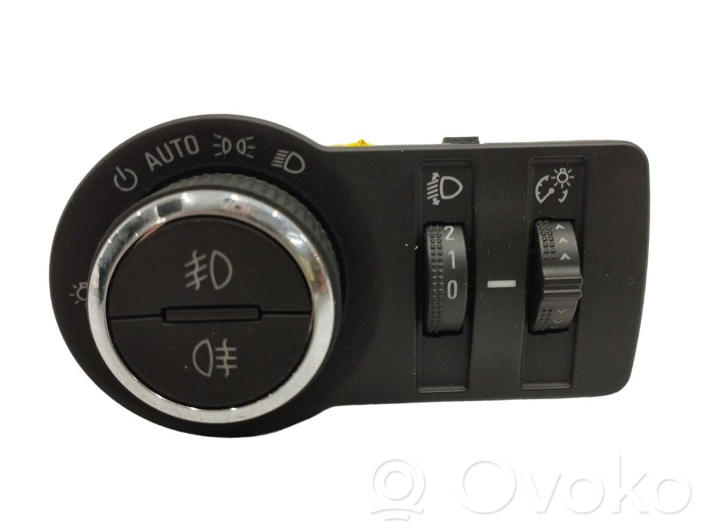 Panel lighting control switch   95297421,10040979