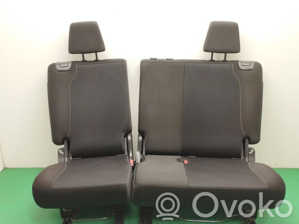Rear seat