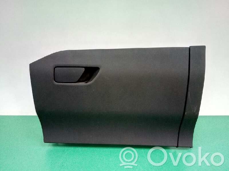 Ford Focus ST Daiktadėžė 