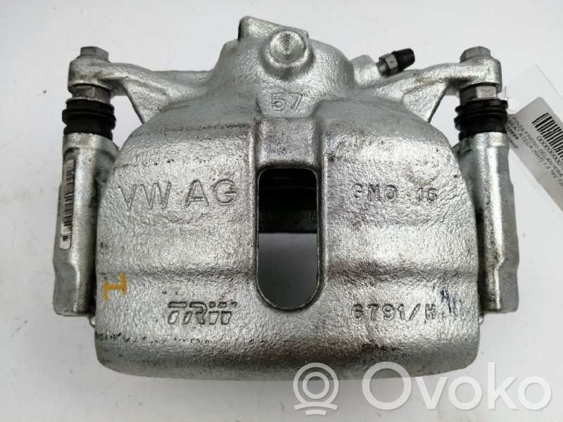 Передний суппорт   5Q0105HF,5Q5HF,TRW