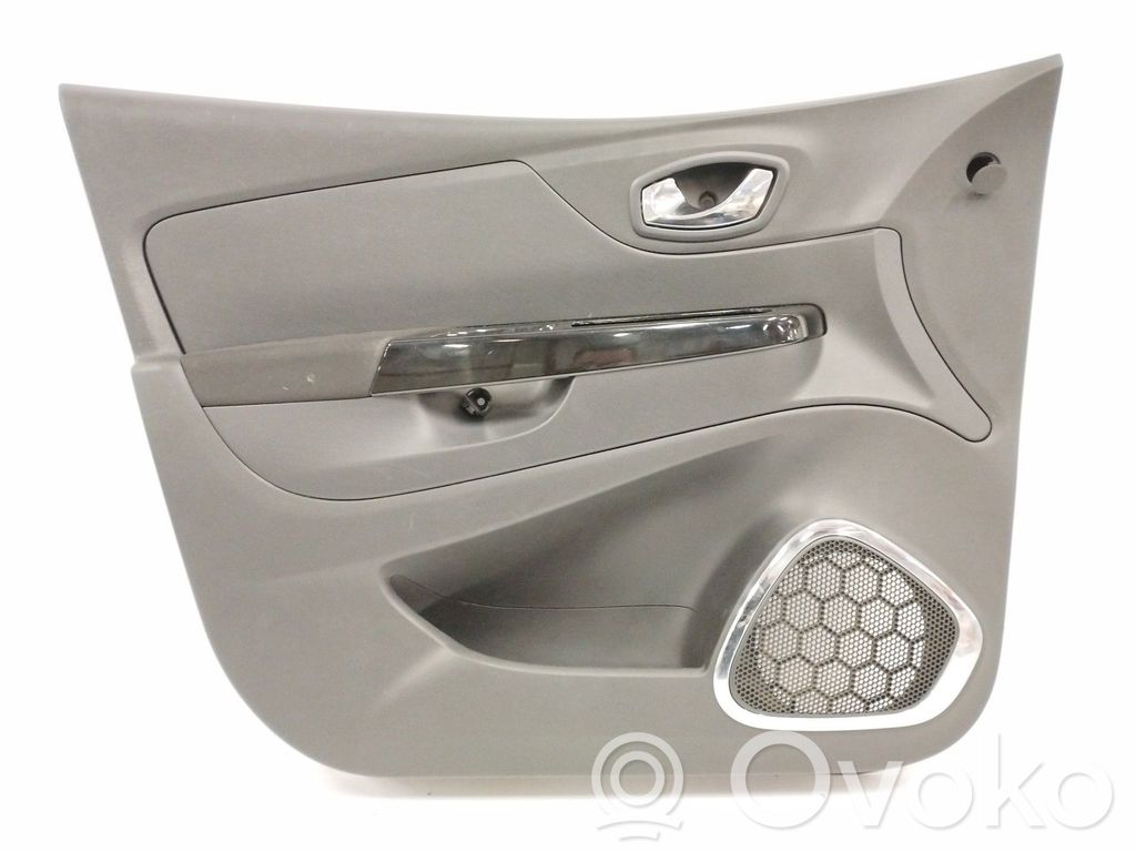 Renault Captur Front door card panel trim 