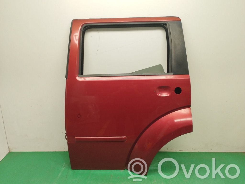 Dodge Nitro Galinės durys 