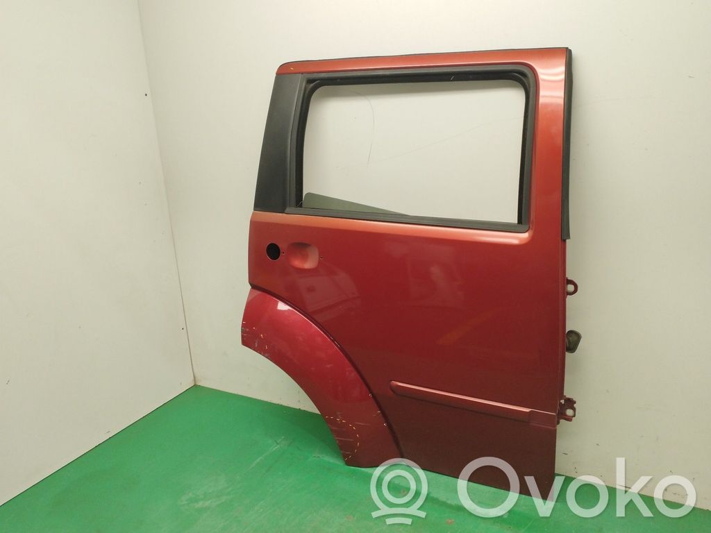 Dodge Nitro Galinės durys 