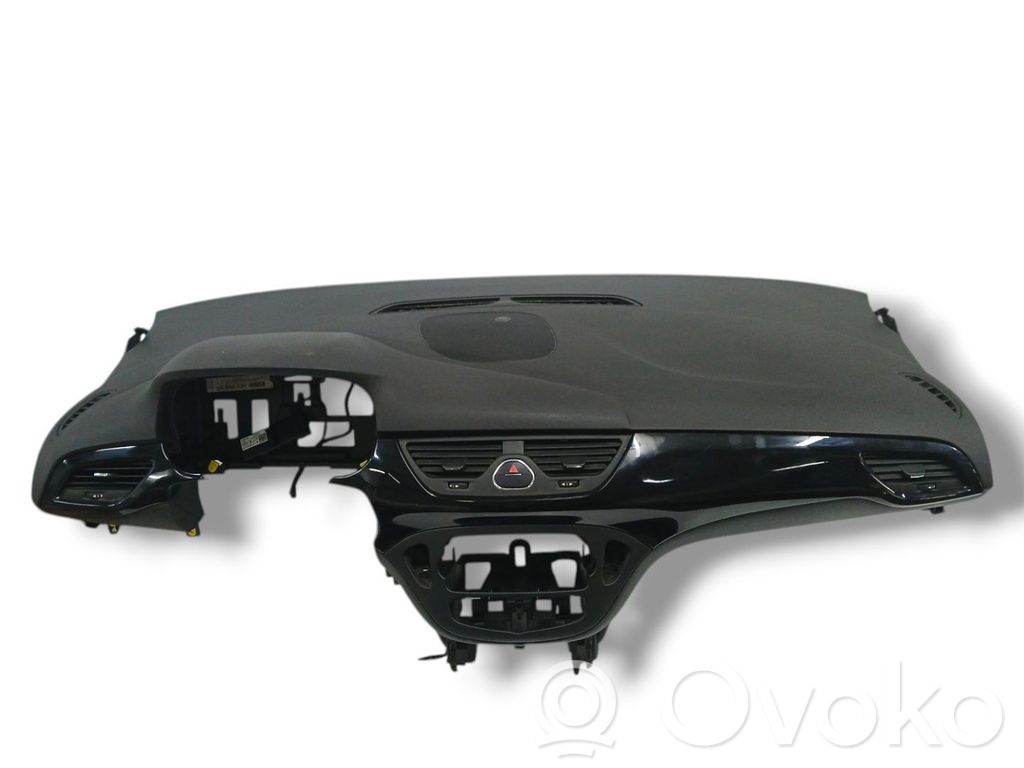 Dashboard   39061297,13377932