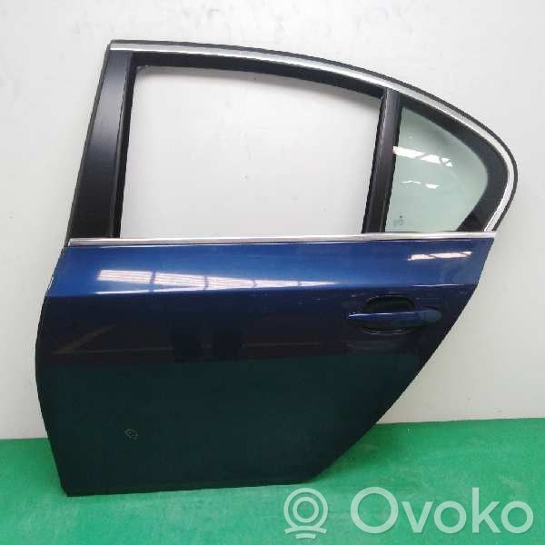Rear door   41527202341