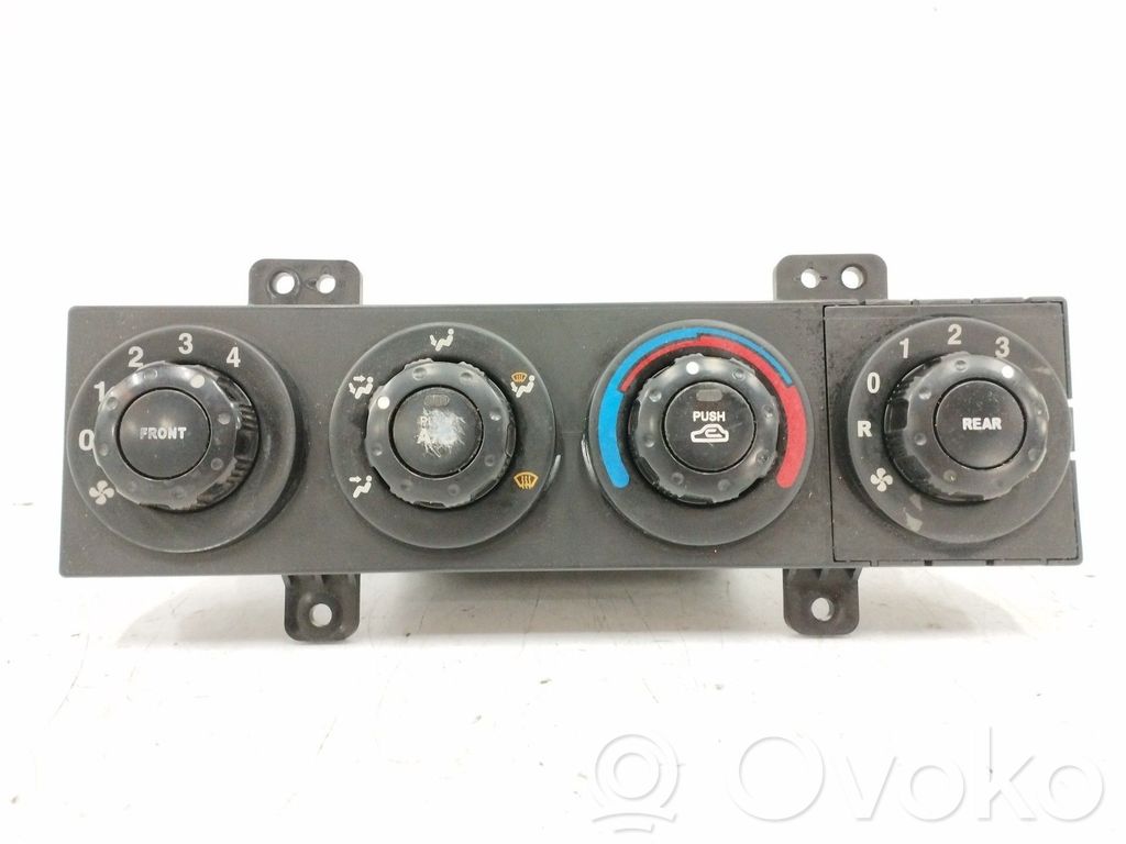 KIA Carnival Air conditioner control unit module 