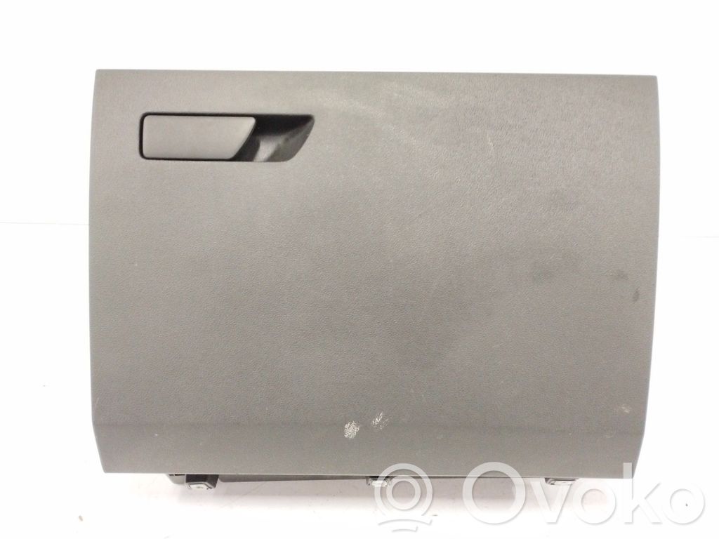 Guantera   5F1857095