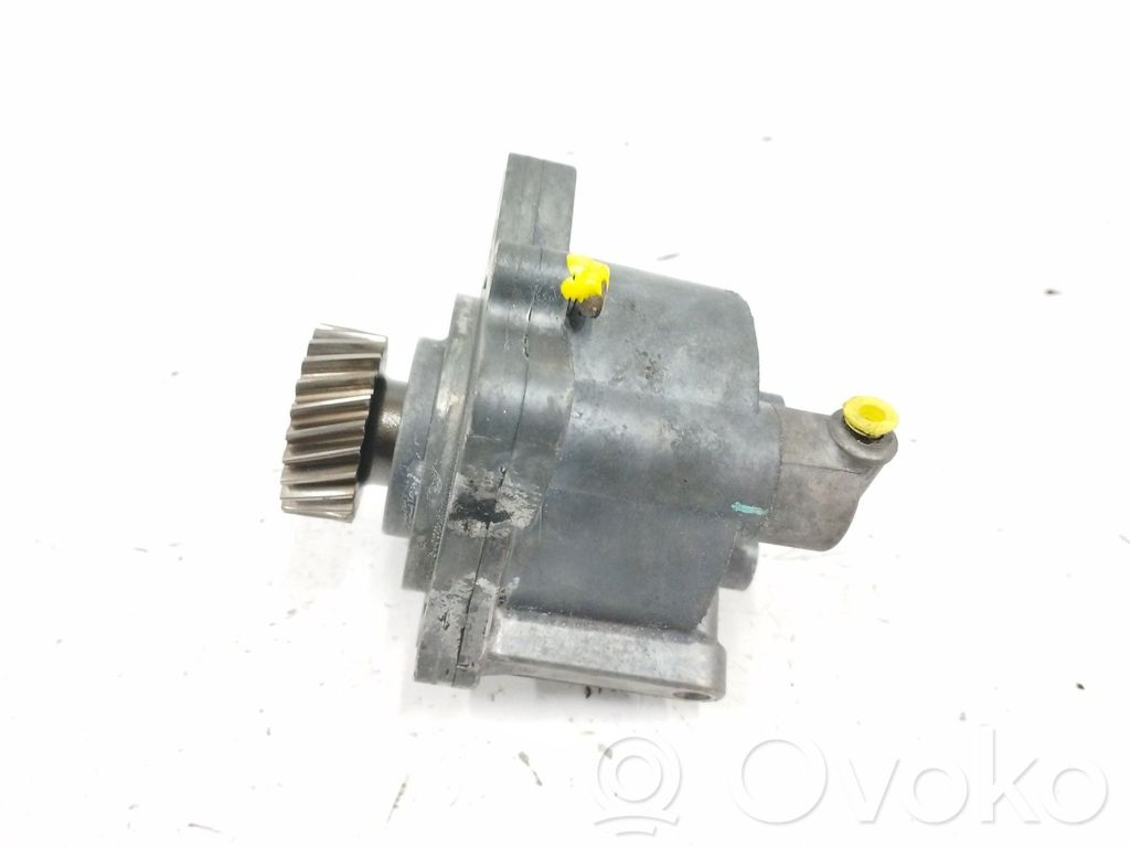 Isuzu Trooper Vacuum pump 