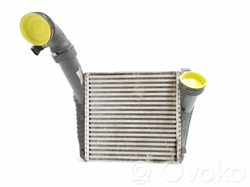Volkswagen Touareg I Radiatore intercooler