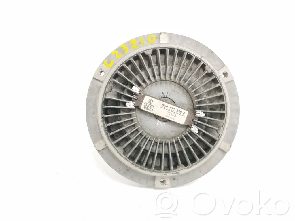 Audi A4 S4 B6 8E 8H Kojelaudan hansikaslokeron lista 