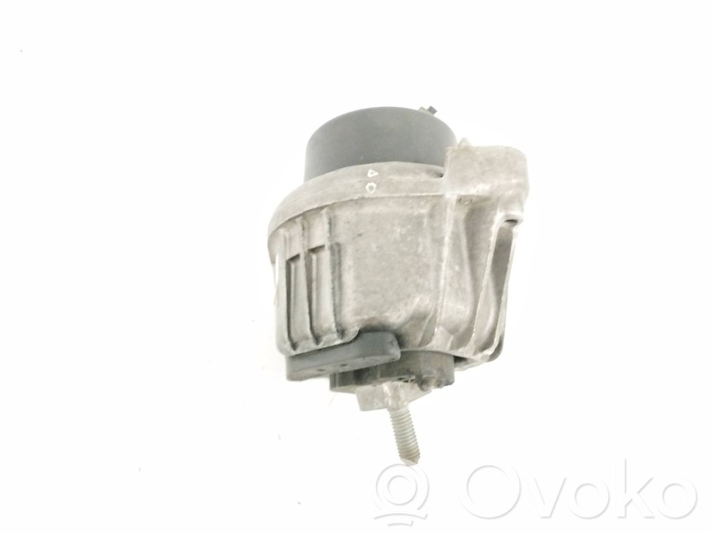 Moottorin kiinnikekorvake   22116773248