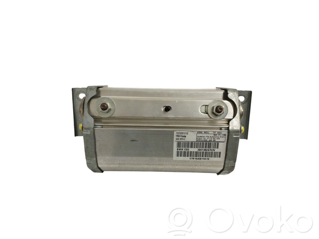 Fahrerairbag   39913824703