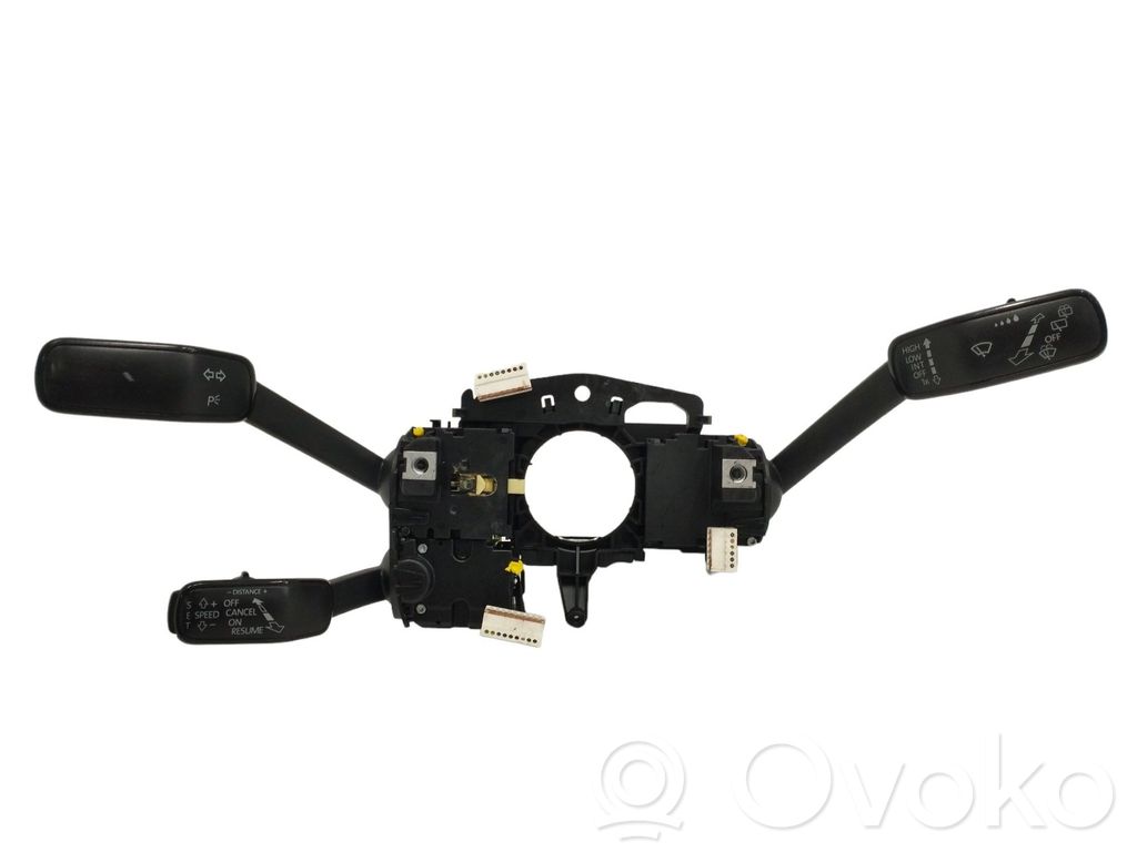 Interruptor de control multifunción   5Q0953507HB