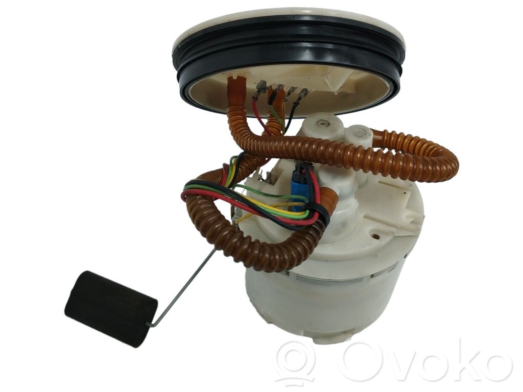Ford Mondeo Mk III Bomba interna de combustible 