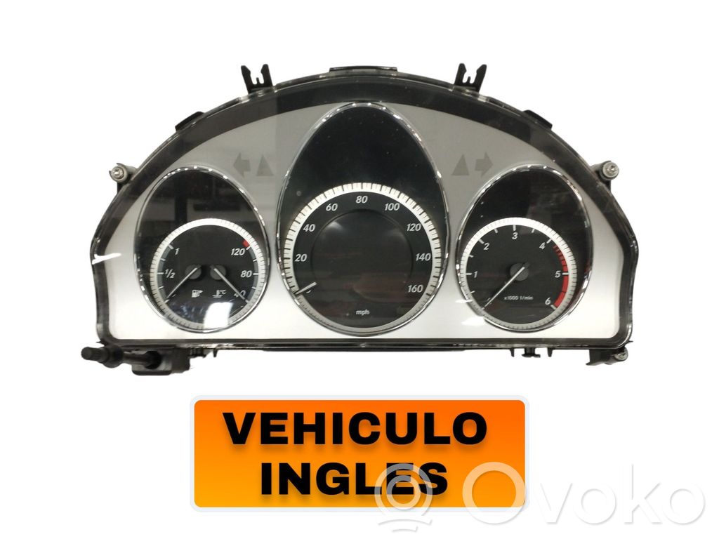 Mercedes-Benz C W204 Tachimetro (quadro strumenti) 