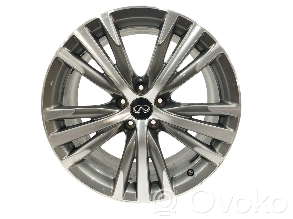 Infiniti Q50 Jante alliage R18 