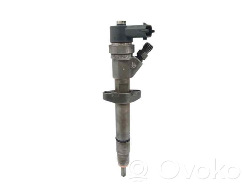 Inyector de combustible   8200101135,0445110087