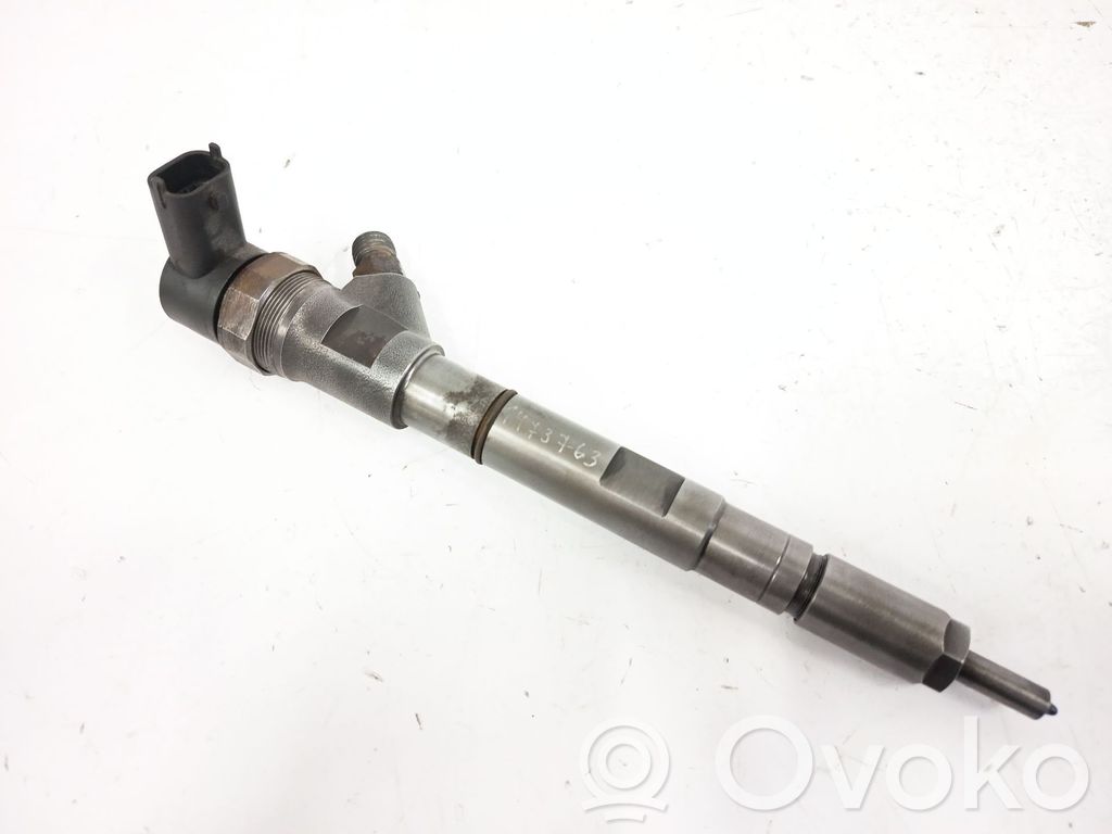 Inyector de combustible   338004A150,0445110186