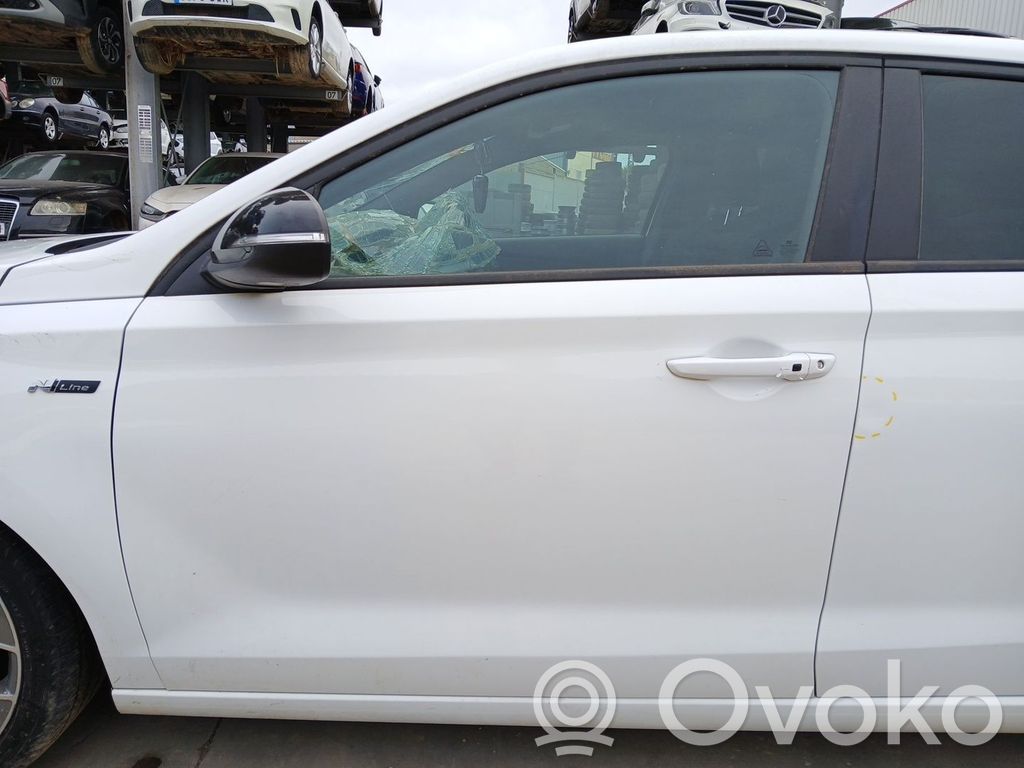 Hyundai i30 Puerta delantera 