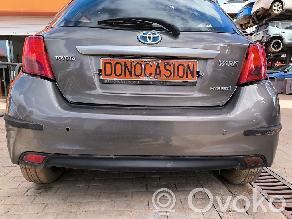 Toyota Yaris Parachoques 