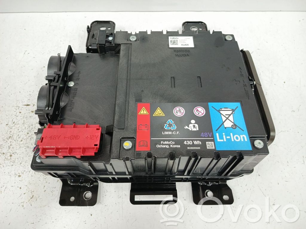 Akumuliatorius   LX6810B759HK