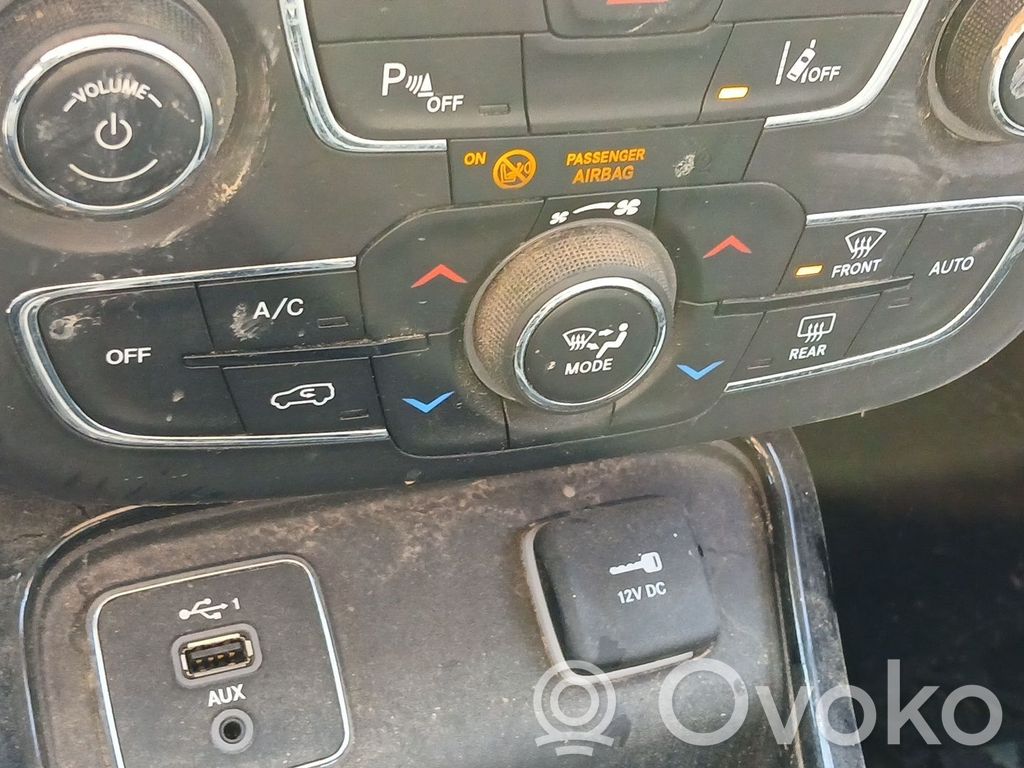 Jeep Compass Climate control unit 
