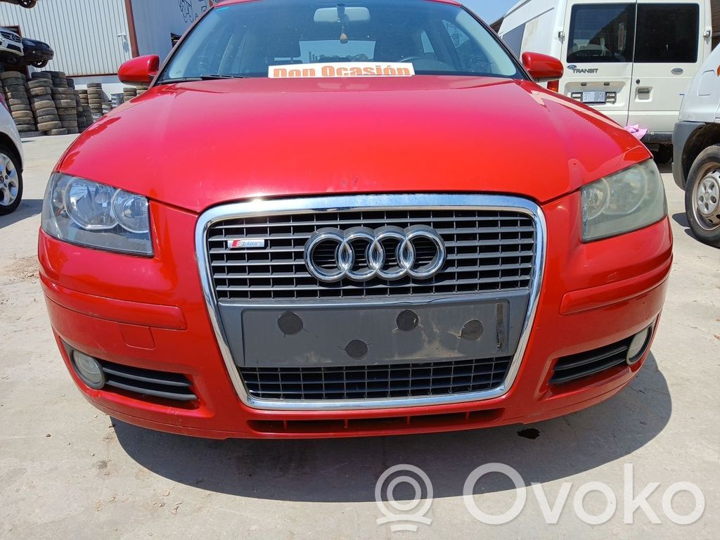 Front bumper   8P4807105