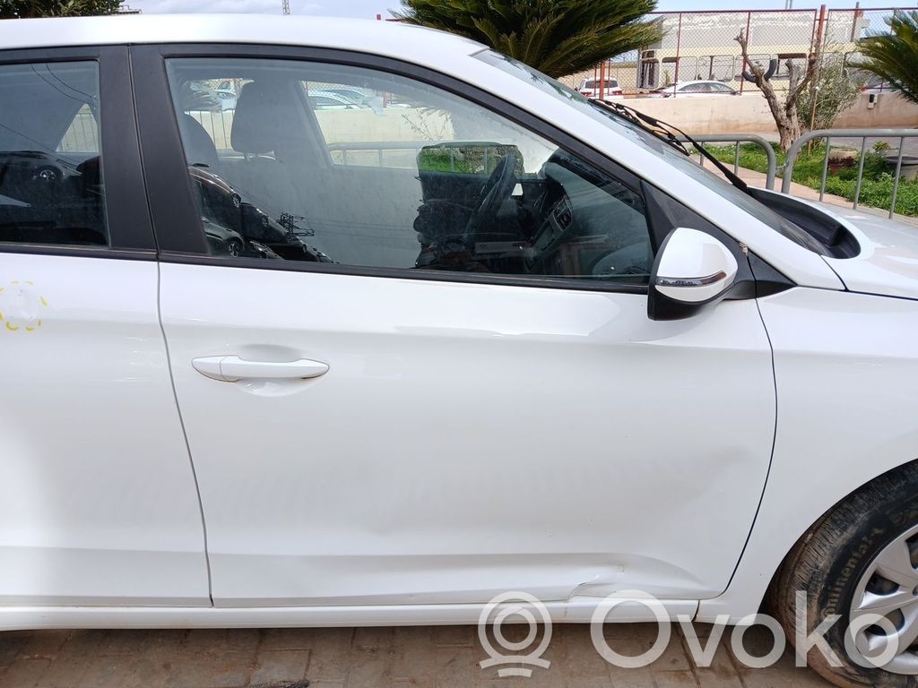 Hyundai i20 (GB IB) Puerta delantera 