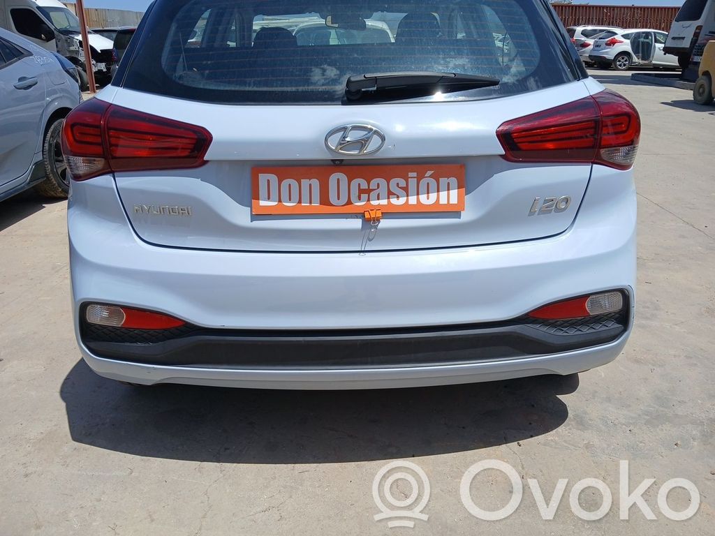 Hyundai i20 (GB IB) Parachoques 