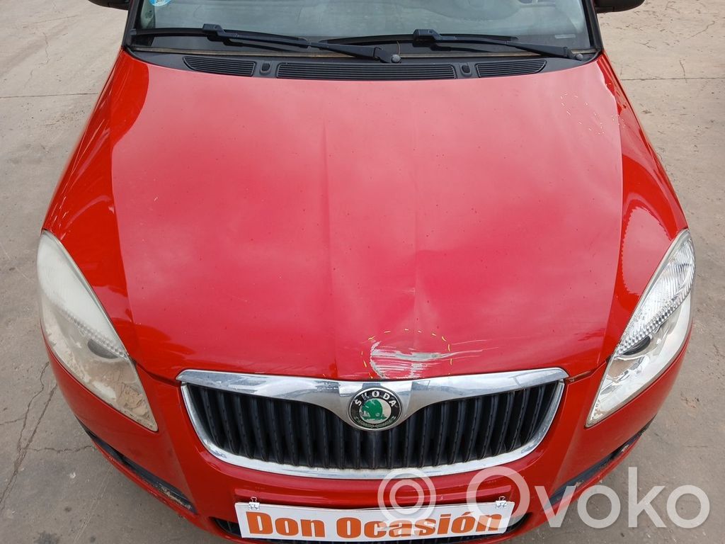 Capotă motor   5J0823031A