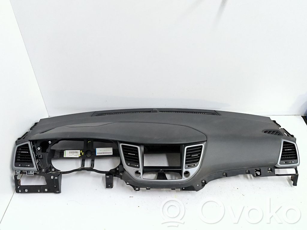 Hyundai Tucson TL Panelė 