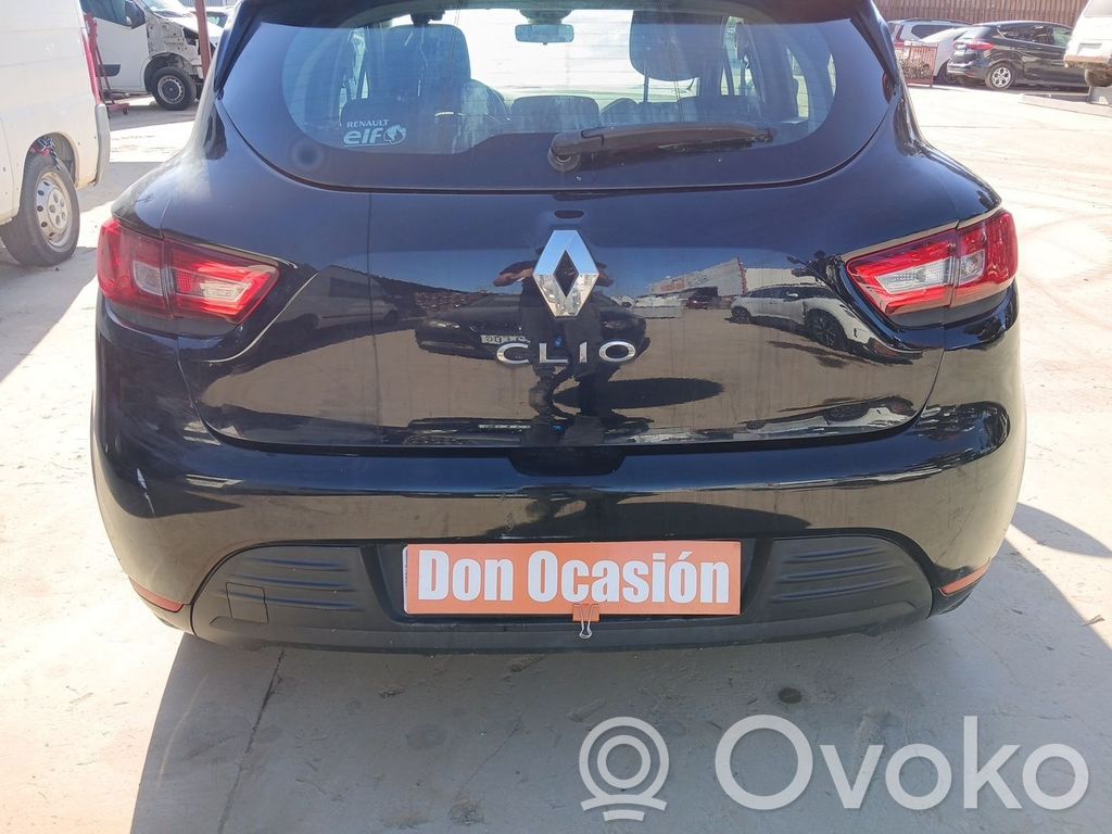 Renault Clio IV Parachoques 