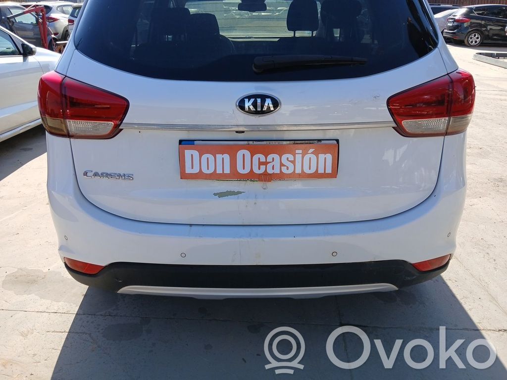 KIA Carens III Puskuri 
