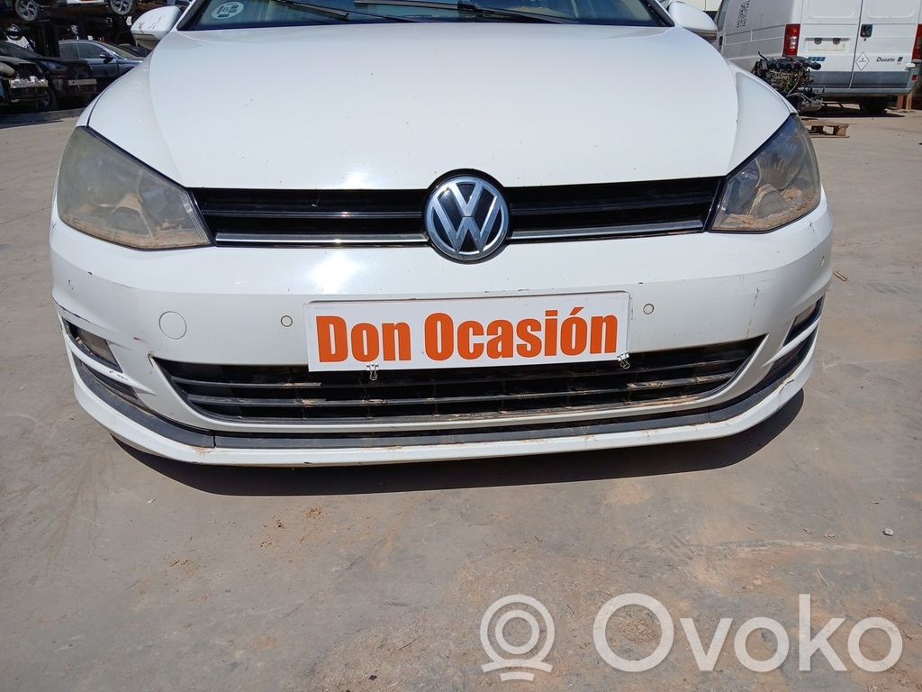 Volkswagen Golf SportWagen Parachoques delantero 