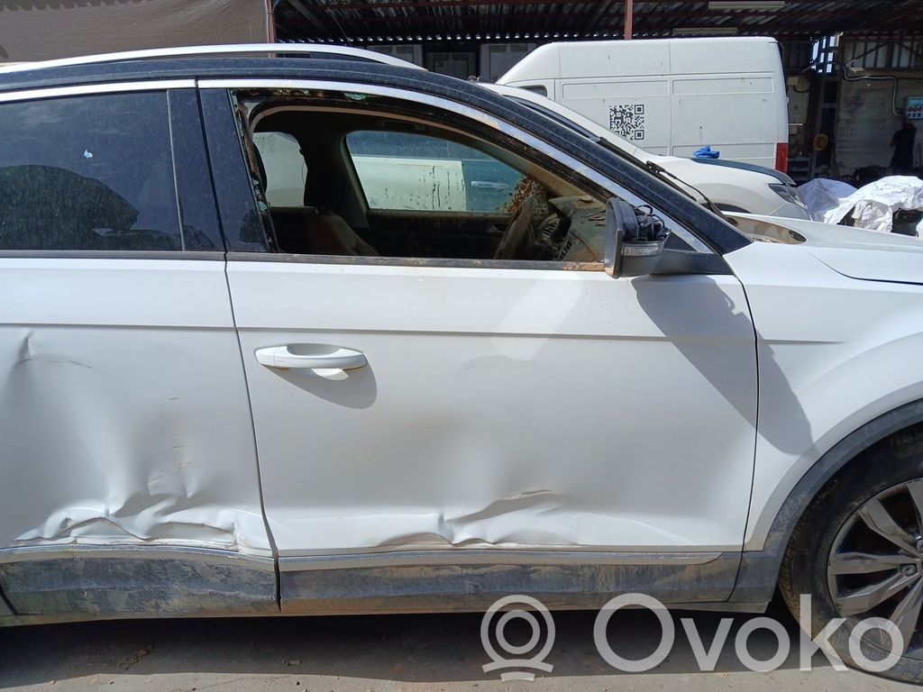 Etuovi   2GA831052AH