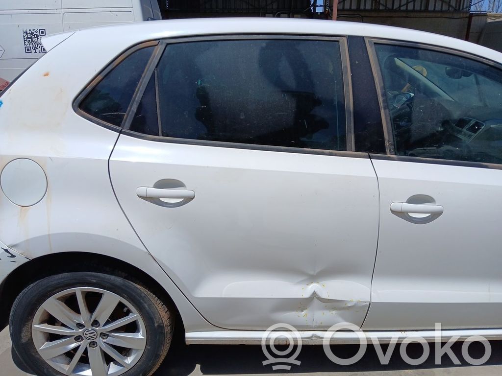 Volkswagen Polo VI Portiera posteriore